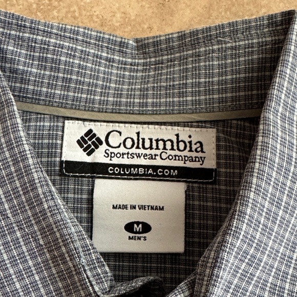Columbia Men's Casual Blue Checkered Shirt - Picture 2 of 4